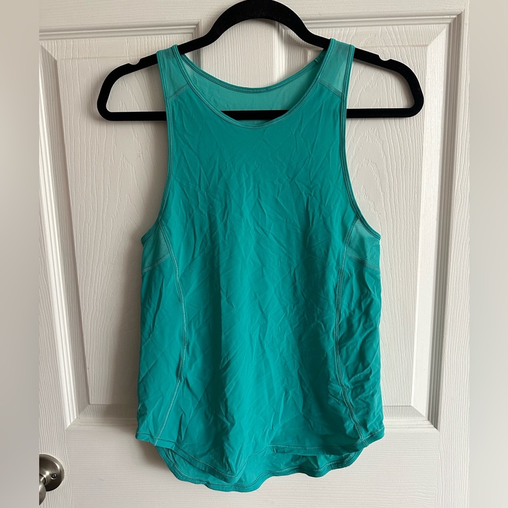 Lululemon tank top